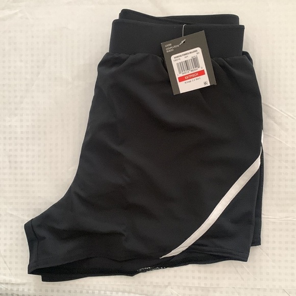 New Under Armour Women's UA Mileage 2.0 Shorts - Picture 5 of 14
